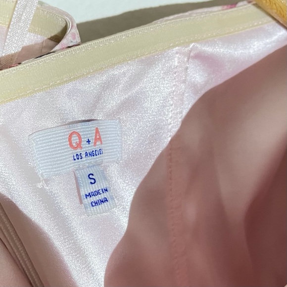 Floral Rouched Sleeve Off the Shoulder Pink Dress - Picture 4 of 6